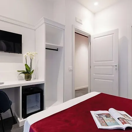 Epoca 4* נאפולי